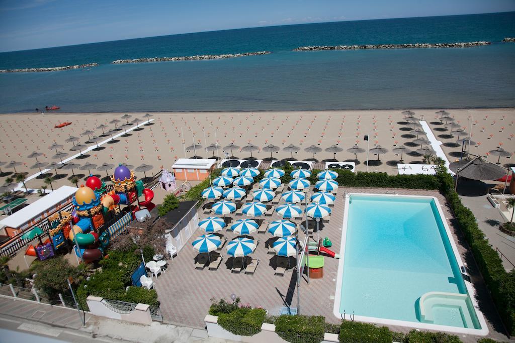 Hotel Meritime Bellaria-Igea Marina Exterior foto